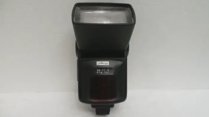 FLASH ANTIGA PARA MÁQUINA FOTOGRÁFICA METZ MOD 36 AF-5