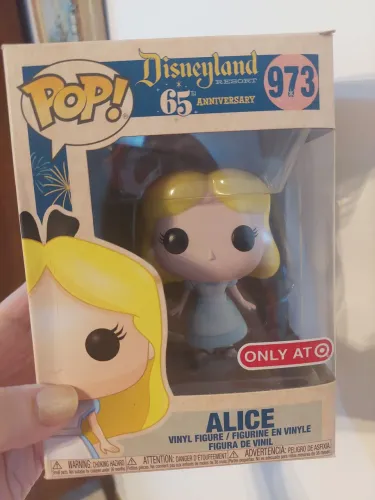 Alice Funko Pop edição especial Disney 65 anosTARGET