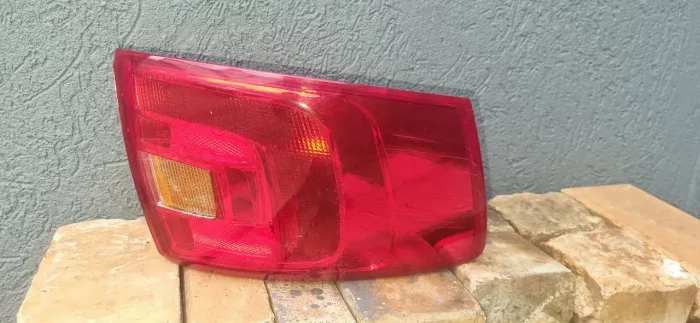 Lanterna traseira Jetta 2011 a 2015