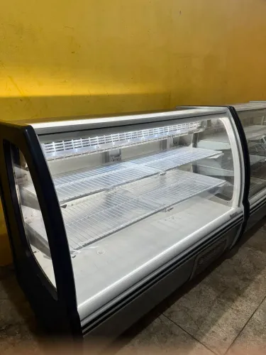 BALCÃO GELOPAR REFRIGERADO 2 PORTAS