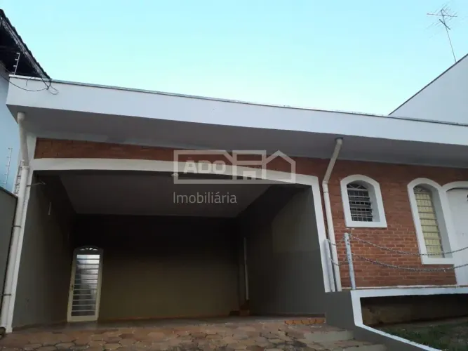 CASA COM 3 DORMITÓRIOS, SENDO 1 SUÍTE À VENDA NO BAIRRO JARDIM GUARANI - CAMPINAS/SP