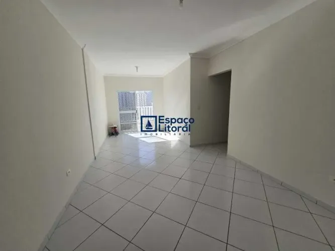 Apartamento : Padrão / Residencial / Martim de Sá