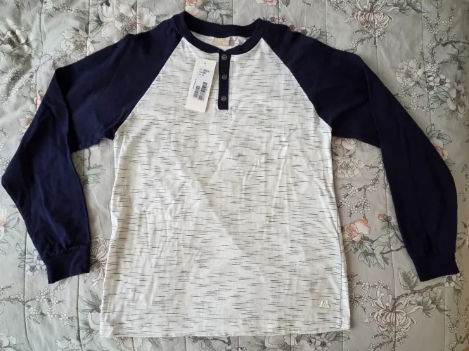 Camiseta manga longa infantil nova