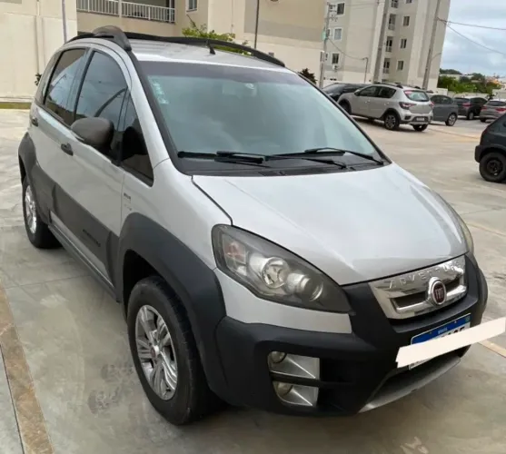 Fiat Idea Adv./ Adv.lock.dualogic 1.8 Flex 5P 2011