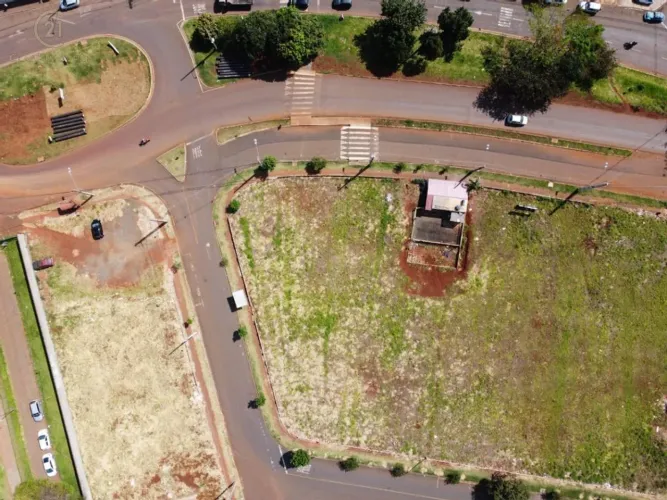 Terreno à venda em Londrina, Santa Joana, com 1490 m²