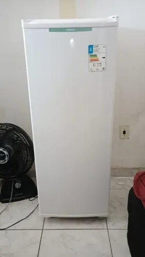 Freezer vertical 121L