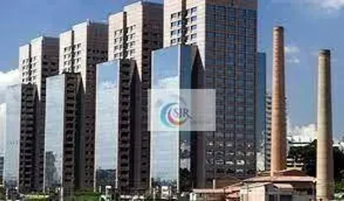 Conjunto Comercial, 304 m², 8 Vagas de Garagem. Barra Funda.
