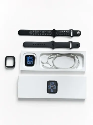 Apple Watch SE 2ª Geração GPS - 98% Bateria + 2 Pulseiras e Acessórios