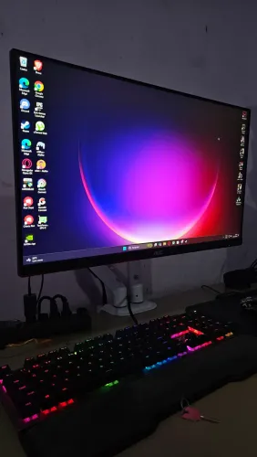 Monitor gamer AOC 144hz IPS 24pol completo