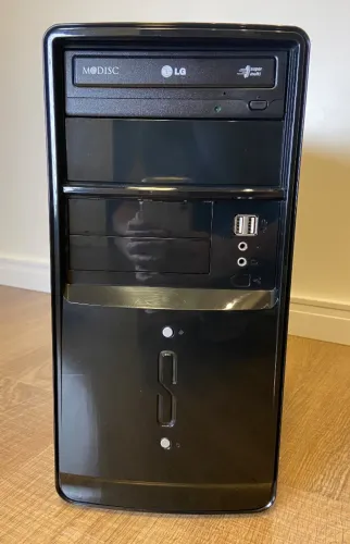 PC i7-3770 + GTX 1650 4GB + 8GB RAM + SSD 120GB