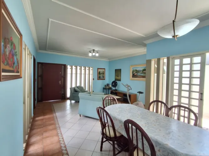Casa para Venda em Sorocaba, Wanel Ville, 3 dormitórios, 1 suíte, 4 banheiros, 3 vagas