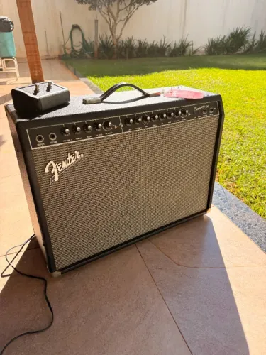 Amplificador Fender Champion 100