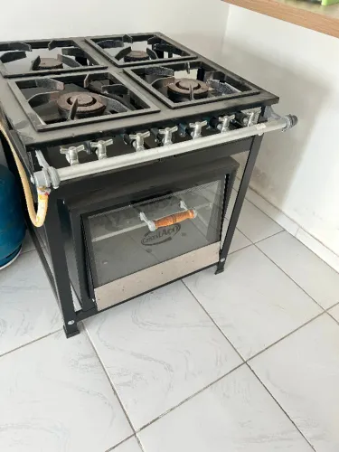 Fogão Industrial 4 Bocas com Forno