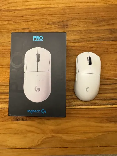 Mouse Gamer Sem Fio Logitech G PRO X Superlight Lightspeed