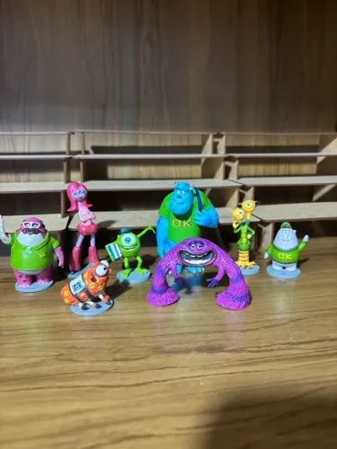 Monstros Sa Universidade Monstros Disney Store Set Deluxe