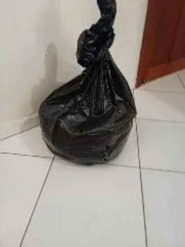 Estou doando calçados usados