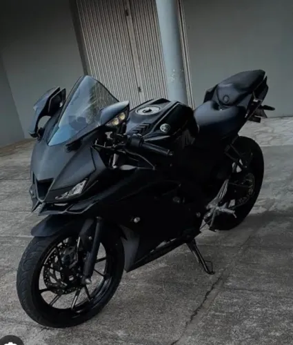 Yamaha R15