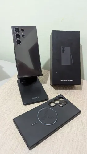 Samsung S24 ultra. 512 gigas em estado de zero Extra !!!