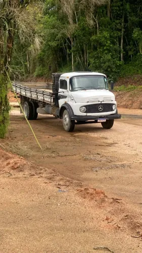 ? Mercedes-Benz 1113 Ano 1973 - Motor Novo - Pronto para Trabalhar