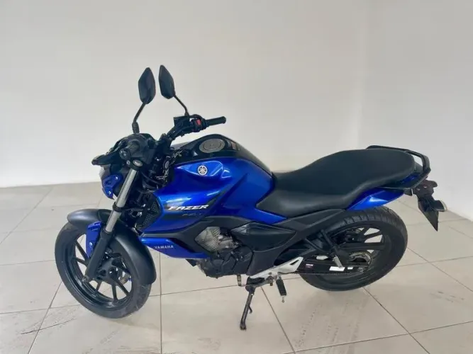 YAMAHA FZ15 FAZER ABS 2024