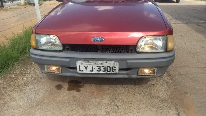 Ford Verona GLX 1.8 (modelo Antigo) 1990