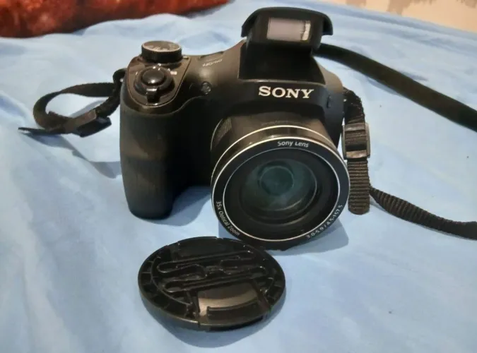 Vendo câmera semi profissional Sony 