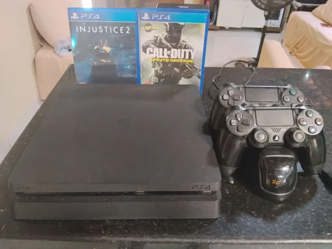 PS4 slim revisado muito lindo e bem conservado