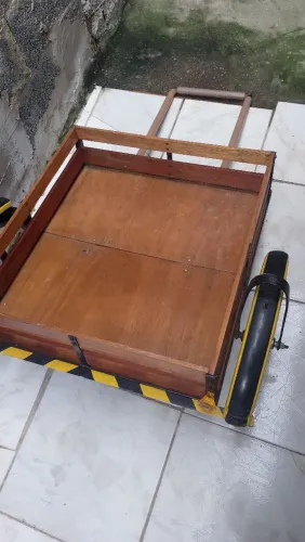 Carrocinha para bicicleta ou moto 