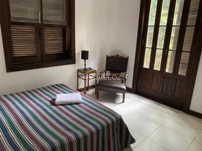 Casa de rua - Duplex / Residencial / São Conrado