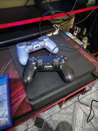 Playstation 4 slim 1tera aceito cartão 
