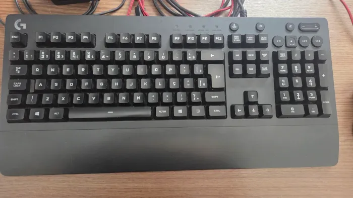 Teclado e Mouse Gamer Profissional
