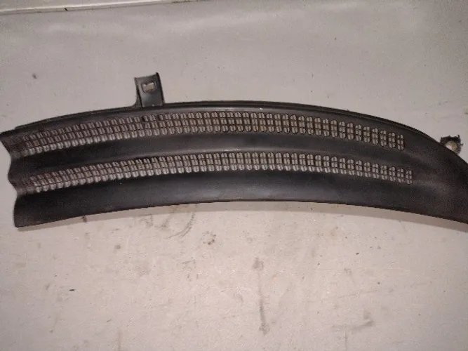 Churrasqueira lado Direiro  GM/Corsa Sedan 4 Portas 1995/99.