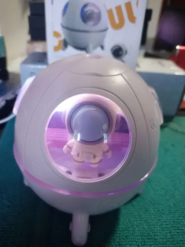 Umidificador e Difusor Ultrassônico - Astronauta Space Buddy<br><br>