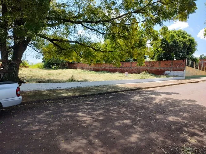 Chácara 1.035 M2 Bela Vista em Maringá