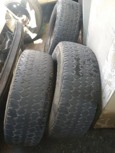 Jogo de rodas com pneus da ranger roda e pneu tudo jtp