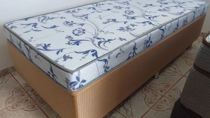 CAMA BOX SOLTEIRO ESPUMA D20