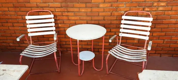 Jogo de Mesa e Cadeiras de Varanda anos 60