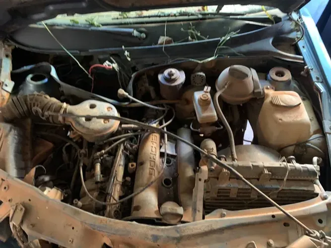Gol G3 1.0 16v DOHC completo. Retirada de peças.