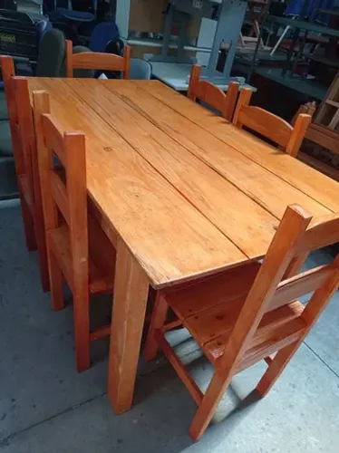 Mesa rústica