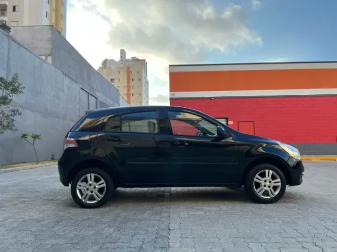 Chevrolet Agile LTZ 1.4 MPFI 8V Flexpower 5P 2011