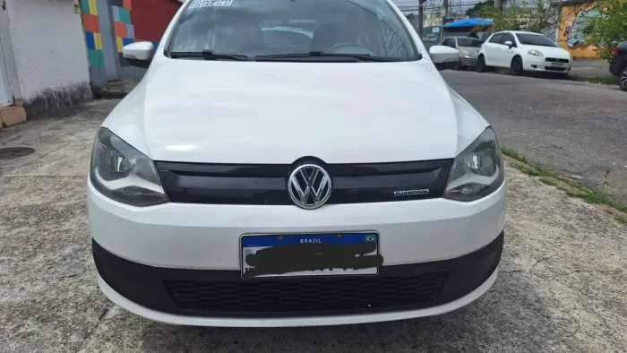Volkswagen Fox Bluemotion 1.0 MI Total Flex 12V 5P 2014