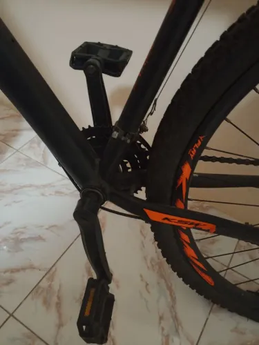 Bicicleta de Mountain Bike