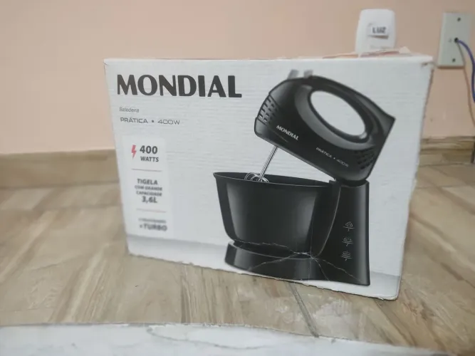 Batedeira Mondial Prática 400W - Nova!