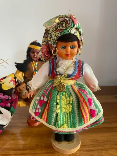 3 Bonecas Étnicas de Coleção