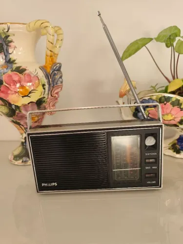 Rádio Philips RL302