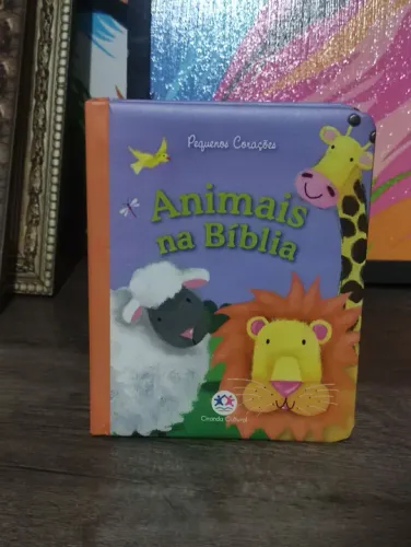 Livro infantil: Animais na Bíblia + singelo brinde.