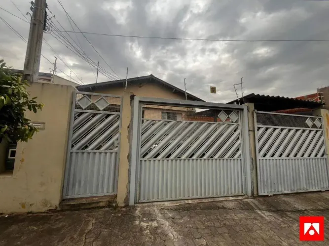 Casa à venda na Vila Amorim em Americana com 3 quartos e 2 vagas de garagem
