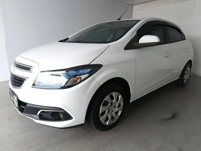 Chevrolet Onix Hatch LT 1.4 8V Flexpower 5P Aut. 2013