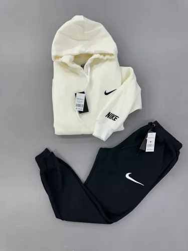 Conjunto Nike Moletom - M e G