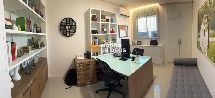 Apartamento Totalmente Reformado | Próximo ao Shopping RioMar Fortaleza | Excelente Oportu